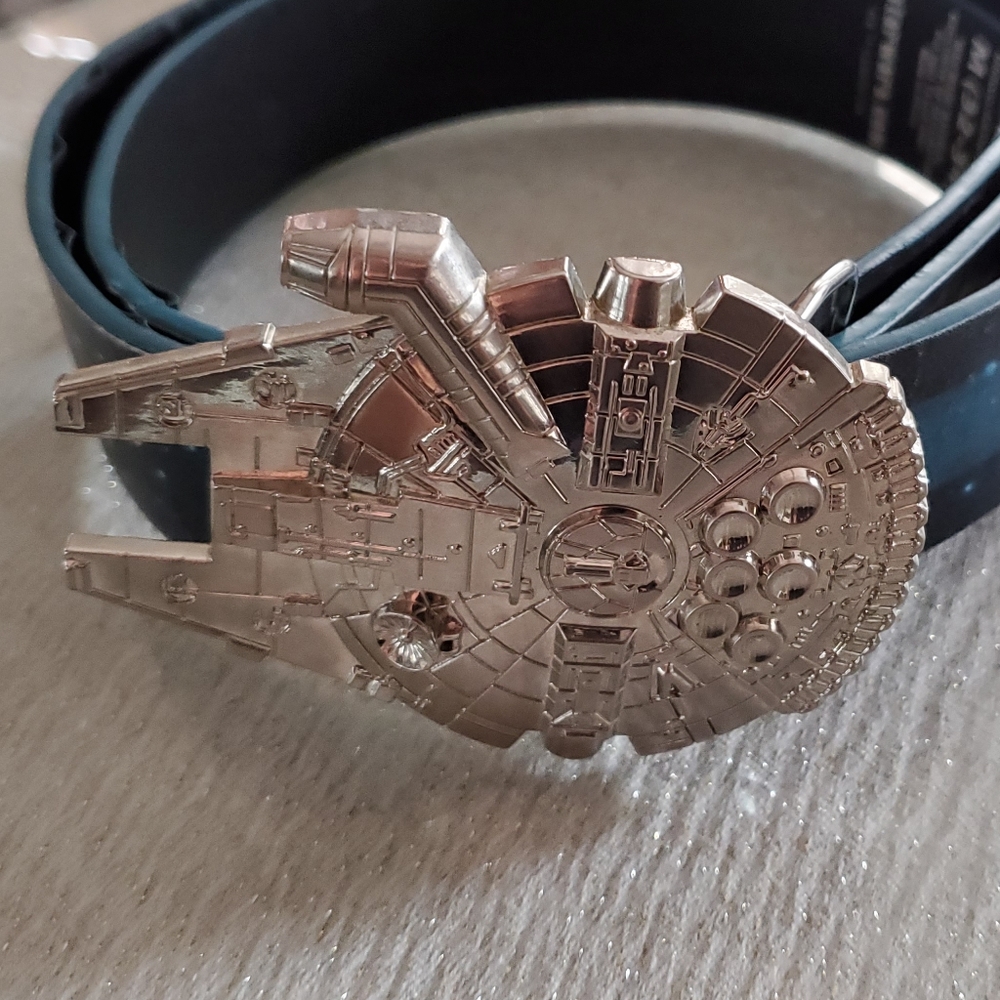 Star Wars Millennium Falcon Belt Buckle